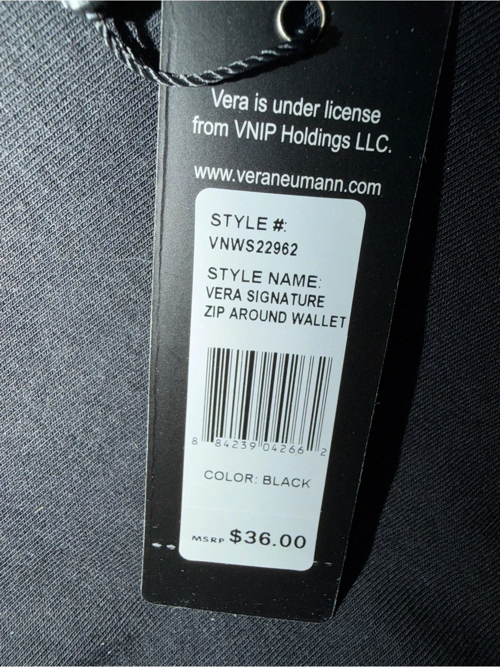 Vera Neumann vera signature